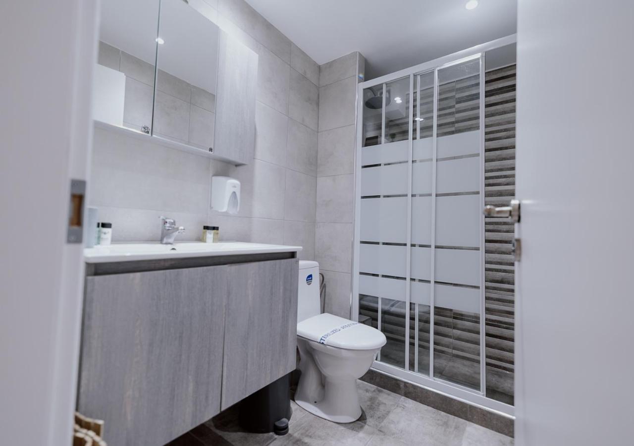 Roh Aparthotel Athens