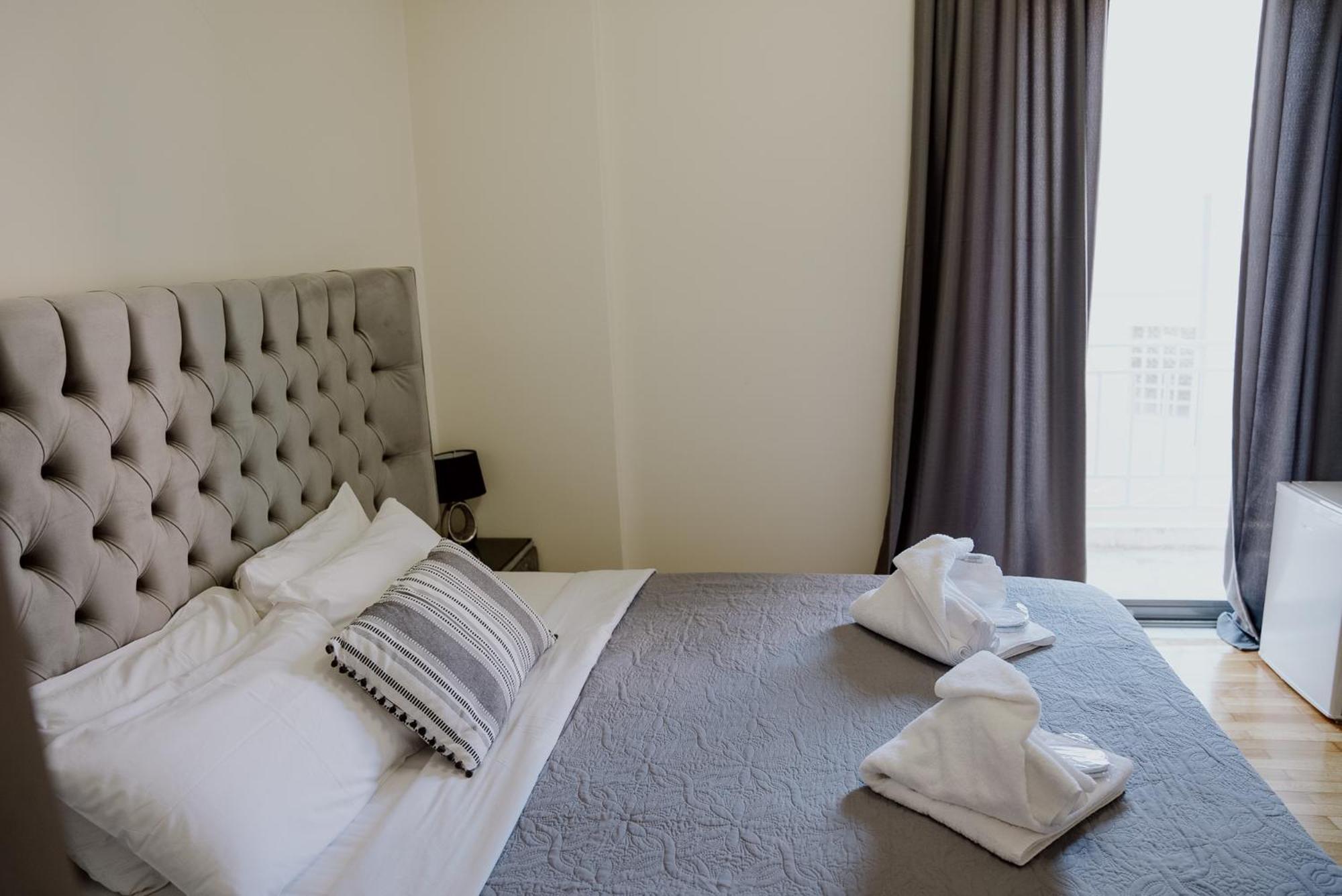 Roh Aparthotel Athens